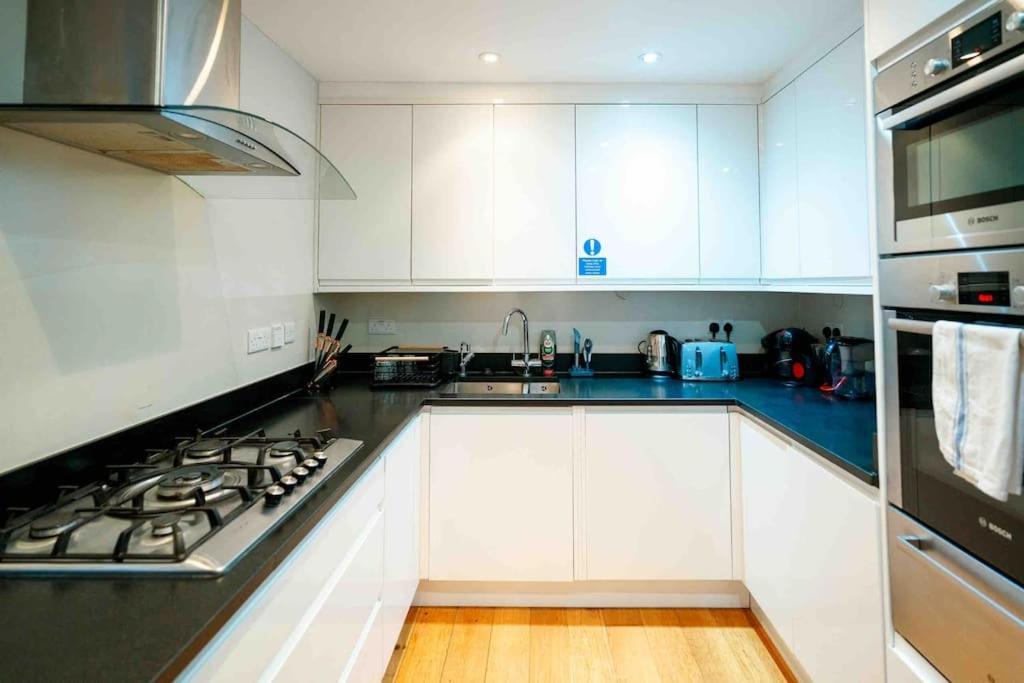 Spacious And Cosy 3Brs 5F House In Heart Of Londen Buitenkant foto