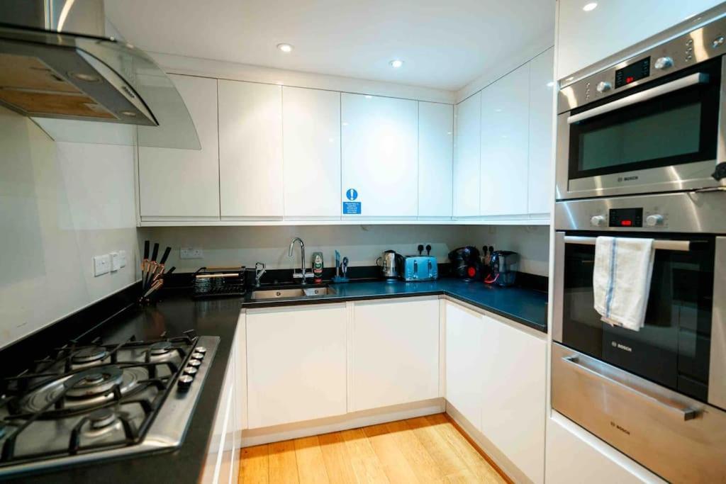 Spacious And Cosy 3Brs 5F House In Heart Of Londen Buitenkant foto